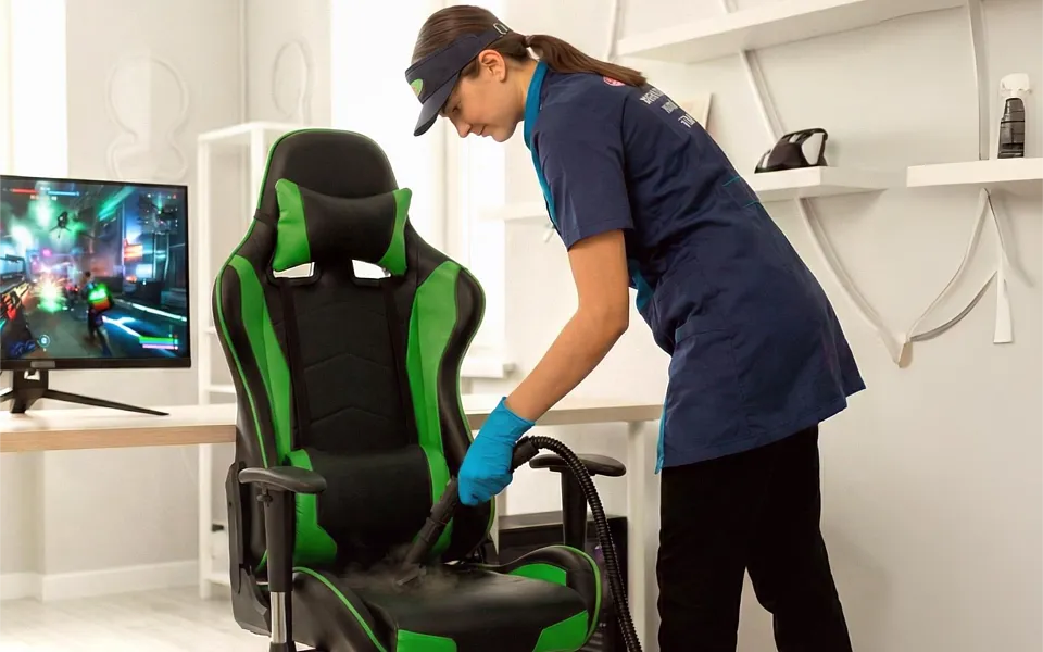 Комбо при заказе генеральной уборки с 20 по 27 февраля -10% на уборку + ПОДАРОК химчистка кресла